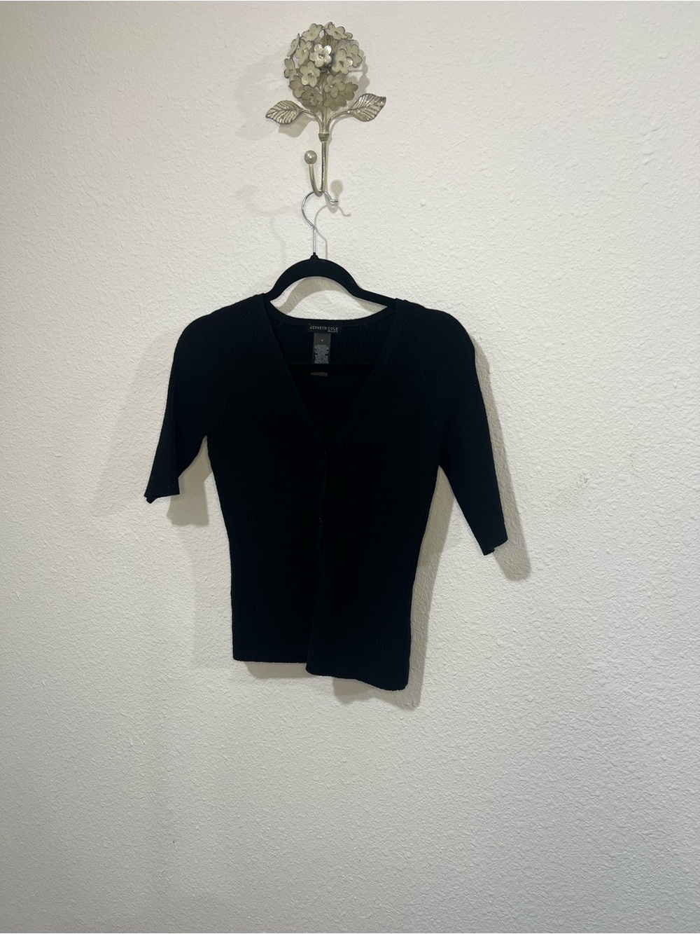 Kenneth Cole Black Ribbed V-Neck Short Sleeve Cardigan